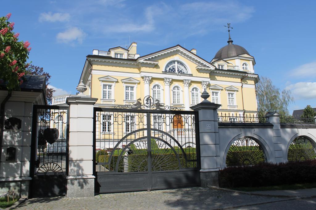 Apartment At Verkhnem Ozere Kalinyingrád Kültér fotó